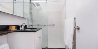 77 W 55th St Apt 6G Gallery 4