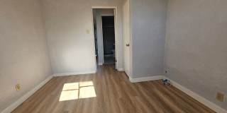 1 BR 1 BATH FULL REMODEL UPPER UNIT FREE RENT OAC Gallery 26