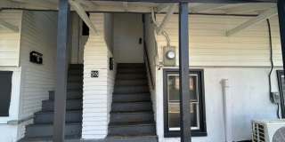 New low price – Apartment in Downtown Elkton Gallery 1