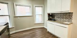 104 E. Dayton Street104-2 Gallery 8