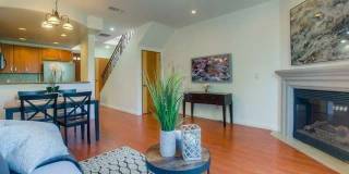 Beautifully Updated Condo in NoHO Gallery 3