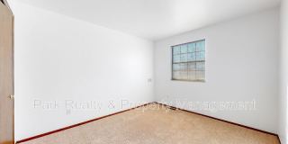 5735 W 2nd Ave Gallery 12