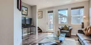 Modern 2 BDR Townhome in Broomfield Gallery 10