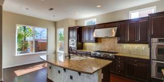 Beautiful 4 bedroom, 4.5 bathroom Home in the Varadero Community Gallery 27