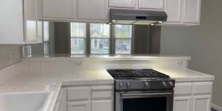 ~4 Bedroom 2.5 Bath House ~ Includes Water & has Solar ~ Huge Savings on Utilities ~ ~4 Bedroom 2.5 Bath House ~ Includes Water & has Solar ~ Huge Savings on Utilities ~ Gallery 12