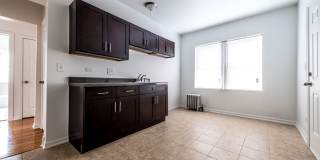 1516 W 78th Street Gallery 17