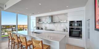 1101 Ocean Avenue unit: 1102 Gallery 21