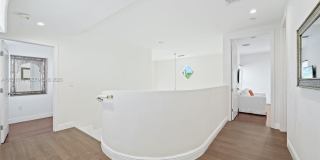 2501 Pine Tree Dr Gallery 22
