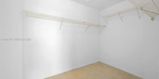 1300 NE Miami Gardens Dr Gallery 15