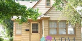 1826 East Fox Street Gallery 1