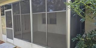 Beautuful 2 bedroom, 2 bath, 2 car garage rental home in Weeki Wachee! Gallery 40