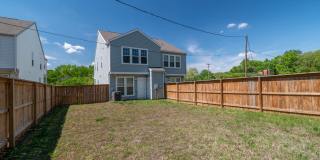 223 Hoskins Avenue Drive - 1 Gallery 38