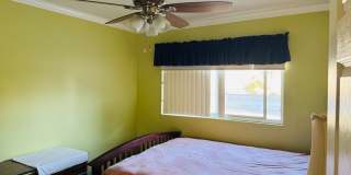 Los Robles Townhome – Flexible Furnishing Options Gallery 7