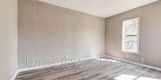 2122 N Glen Ellyn Street Gallery 14