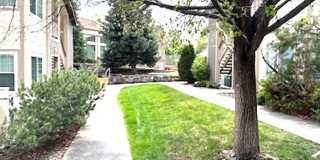 Great Littleton Condominium with Garage Gallery 4