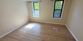 2 Level, 2 Bedroom Hidden Gem in Dupont! Gallery 26