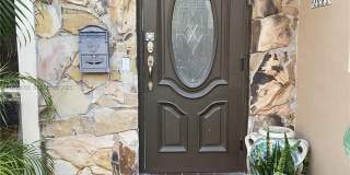 8950 Collins Ave Gallery 1