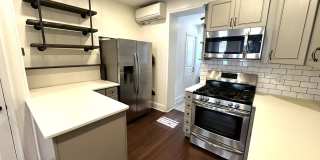 Stunning 4-Bedroom Townhome in the Heart of Fishtown! Available NOW! Gallery 12