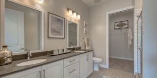 Vickers Roswell Gallery 14