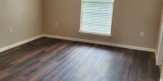 10335 Parkview Ave Gallery 2