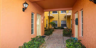 Beautiful Estero Condo Gallery 44