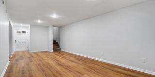 Spacious 3 Bed / 3 Bath Home in Valley View School District! Gallery 12