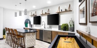 7403 Gallery 3