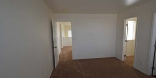 Spacious 3-Bedroom Henderson Home with Dual Garages! Gallery 37