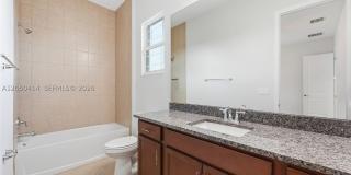 15239 Goldfinch Cir Gallery 26