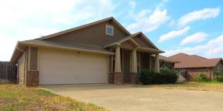 Coming Soon!! Lindale, Gorgeous 4 Bedroom, 2 Bath Home! Gallery 3