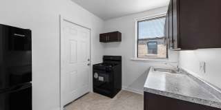 7657 S East End Avenue Gallery 2