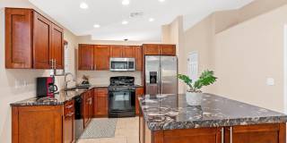 4906 N Sabino Gulch Court Gallery 9