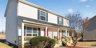 Spacious Two Bedroom Townhome In Kannapolis Gallery 3