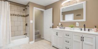 1235 N BOND Street Gallery 12