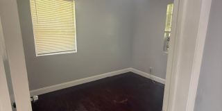 2004 Palafox St. Gallery 8