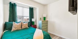 700 N Surrey Ave Gallery 37