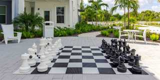 Taverna Gallery 18