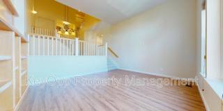 123 Warbler Lane Gallery 14