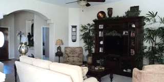 Spacious 4BD/2BA Home in Bakersfield's Desirable 93311 — HOA Community with Pool Access! Gallery 3