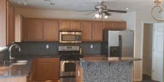 1809 Black Gold Street SE - Beautiful Home 3-Bedroom, 2.5-Bathroom! Don't Miss Out!! SHOWINGS AVAILABLE!! 1809 Black Gold Street SE - Beautiful Home 3-Bedroom, 2.5-Bathroom! Don't Miss Out!! SHOWINGS AVAILABLE!! Gallery 6