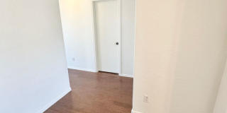 4 Bedroom 3 Bathroom Home in Surprise! Has Loft & Additional Office/Den! Gallery 7