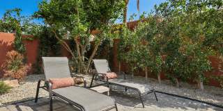 50070 Via De Moda Gallery 24