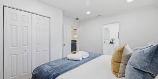 5120 NE 22nd Avenue Gallery 22
