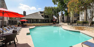 Deer Oaks Gallery 8