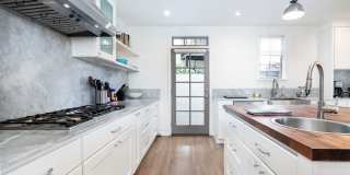 1761 N Orange Grove Ave Gallery 12