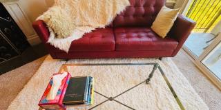 Charming 2BR Condo in Bothell Gallery 1