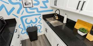 522 E Saint Louis Avenue Gallery 9