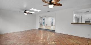 307 W 4TH AVENUE Gallery 31