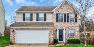 3 Bed 2.5 Bath, Single Family Home located on a quiet street! 1700 Sqft. Gallery 1