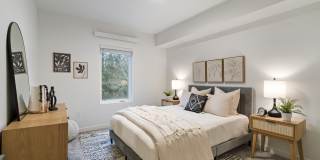 The Oliveen Gallery 53